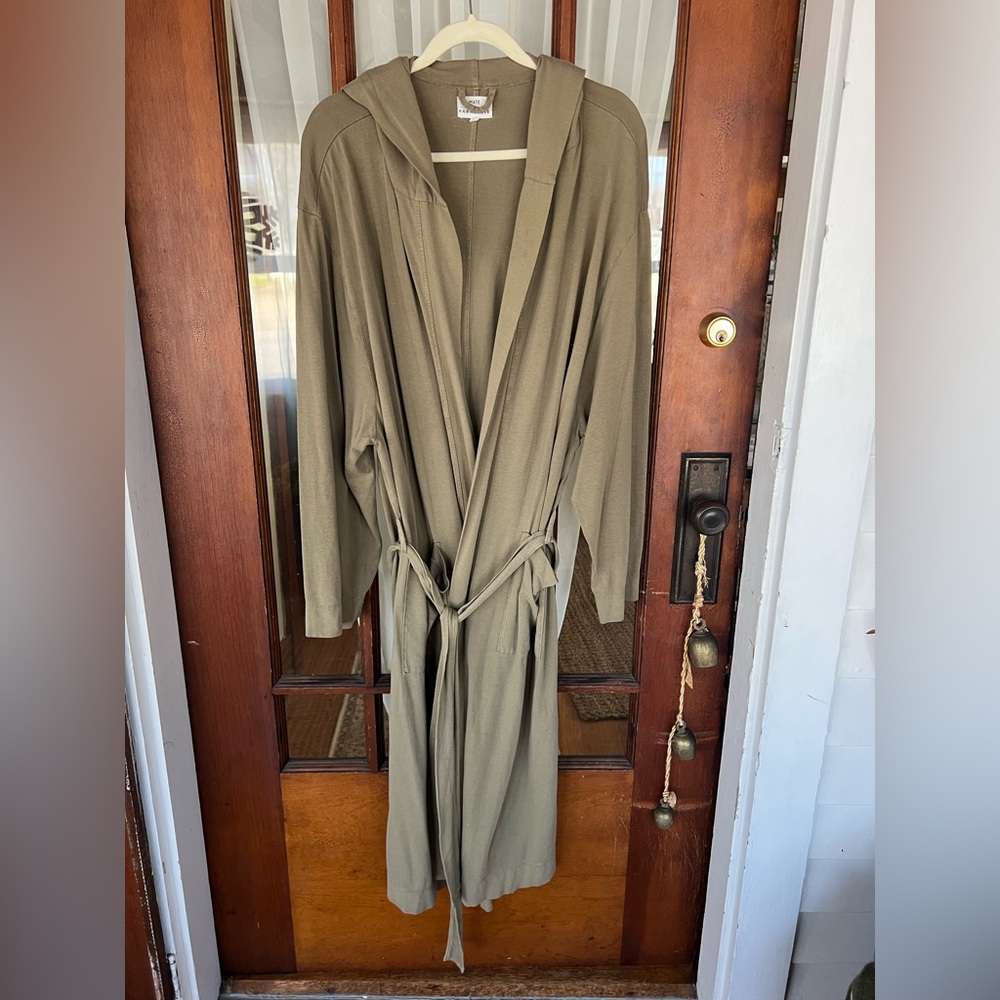 Parachute Tencel Sleep Robe - Picture 14 of 14